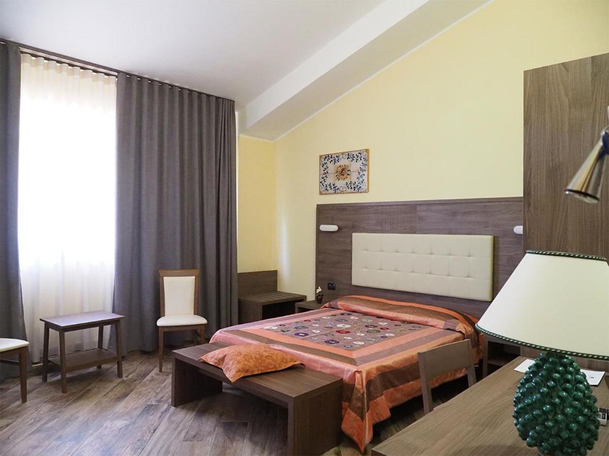 Agriturismo Il Drago Piazza Armerina Eksteriør bilde