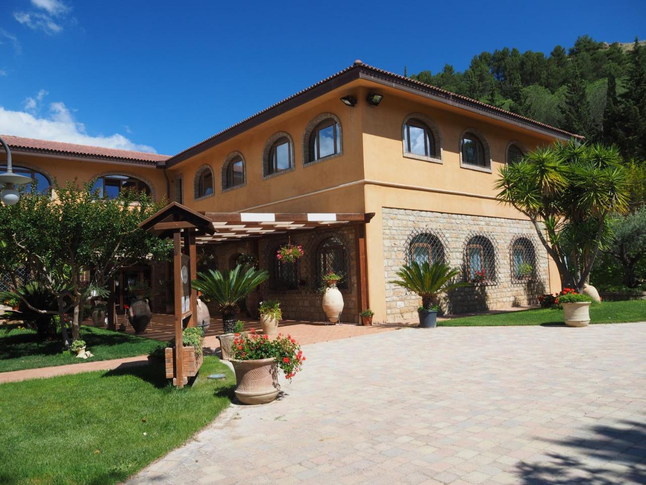 Agriturismo Il Drago Piazza Armerina Eksteriør bilde